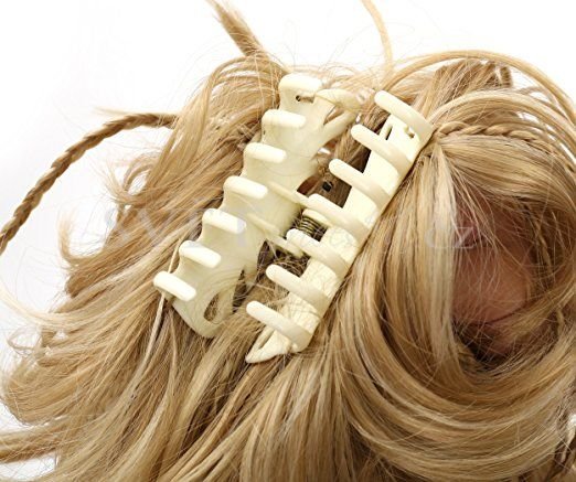 Drdol se zapletenými copánky na skřipci - příčesek - Barva: #22/613 - popelavá blond/plavá blond